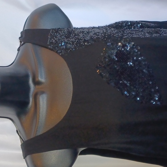 Halston Heritage Sequin Tank Size 8, lined - Picture 2 of 9